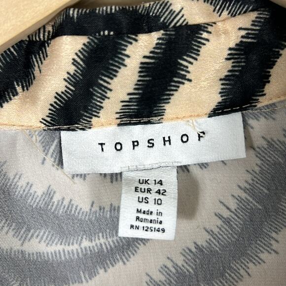 Topshop Button Down Shirt Womens 10 Cream Black Abstract Swirl Pleated Funky - Picture 4 of 5